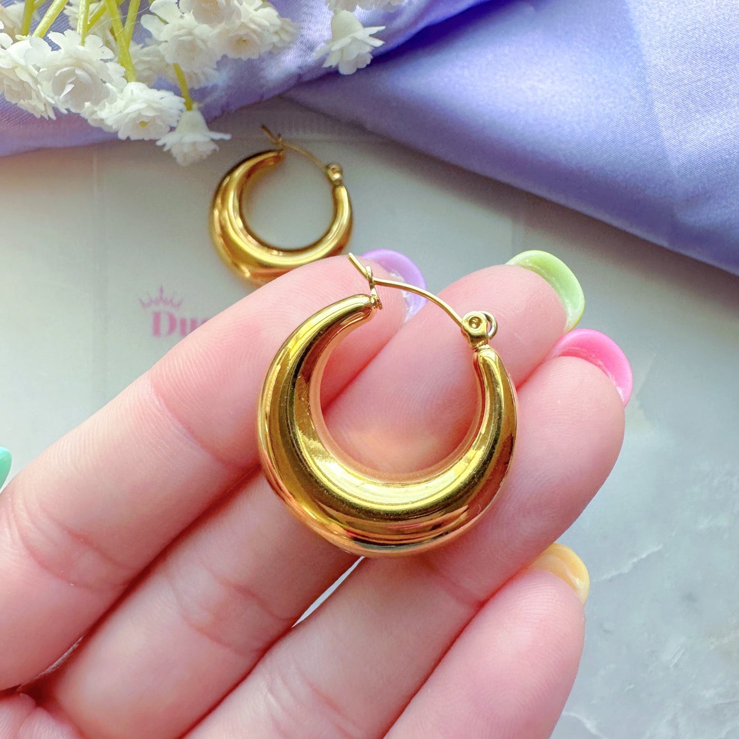 Cali Small Hoops Earrings