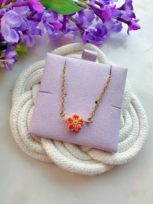 PRE ORDER Belleza Que Florece y Resiste Stainless Steel Necklace (Flor Maga Roja)