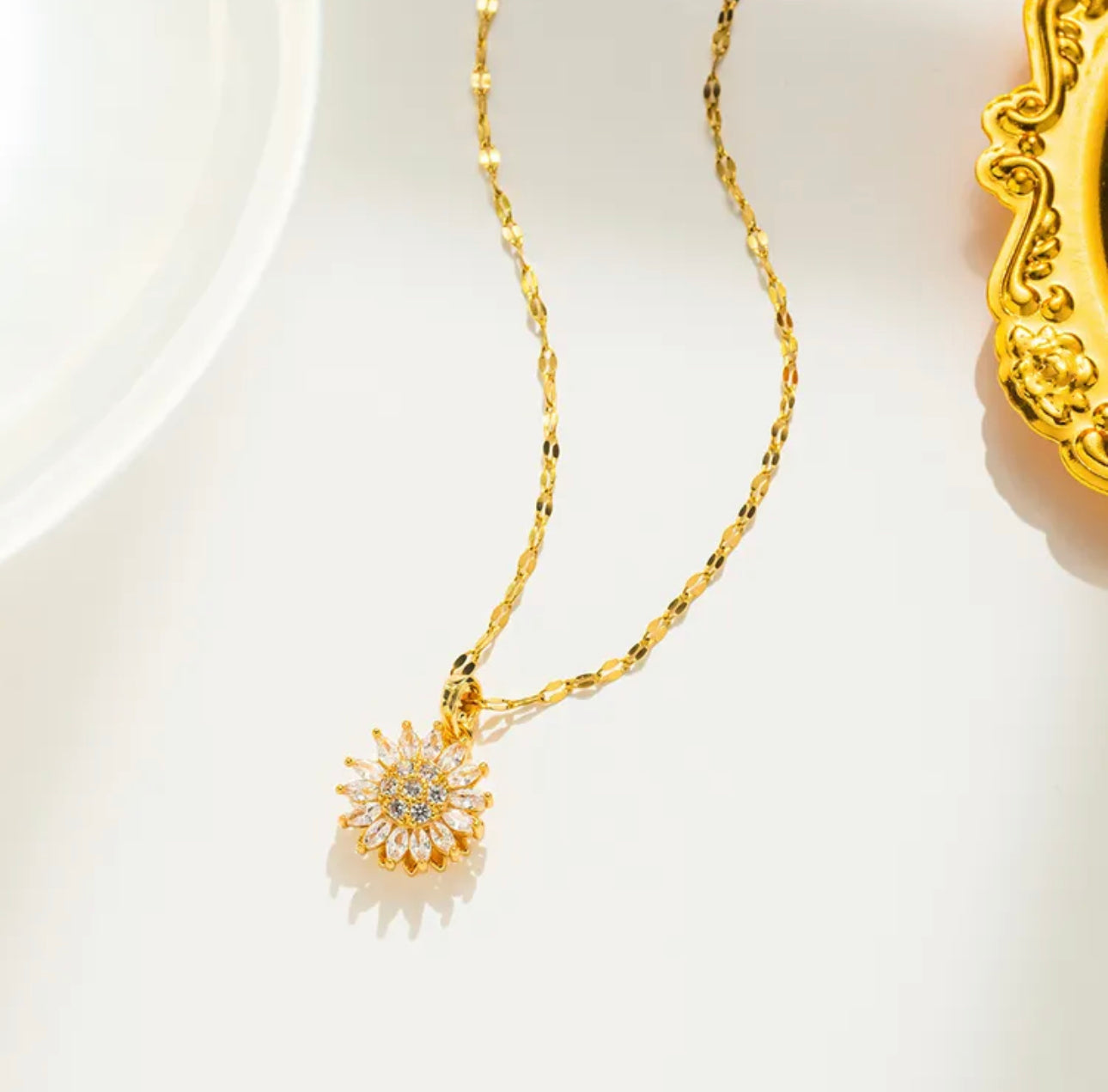 Sparfly Sunflower Fidget Necklace