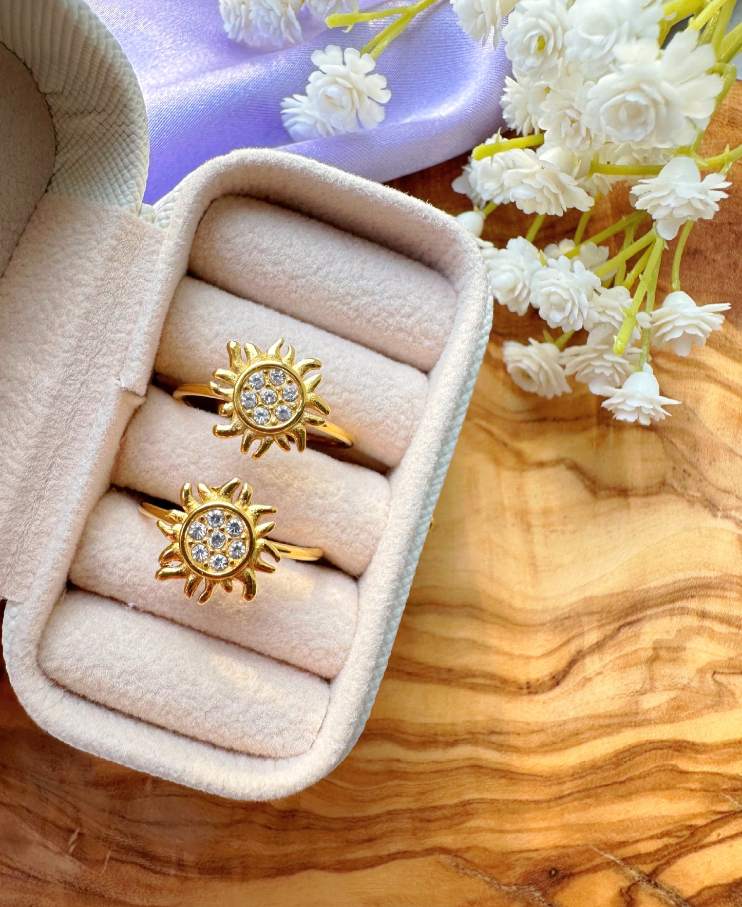 Glowing Sun Adjustable Ring