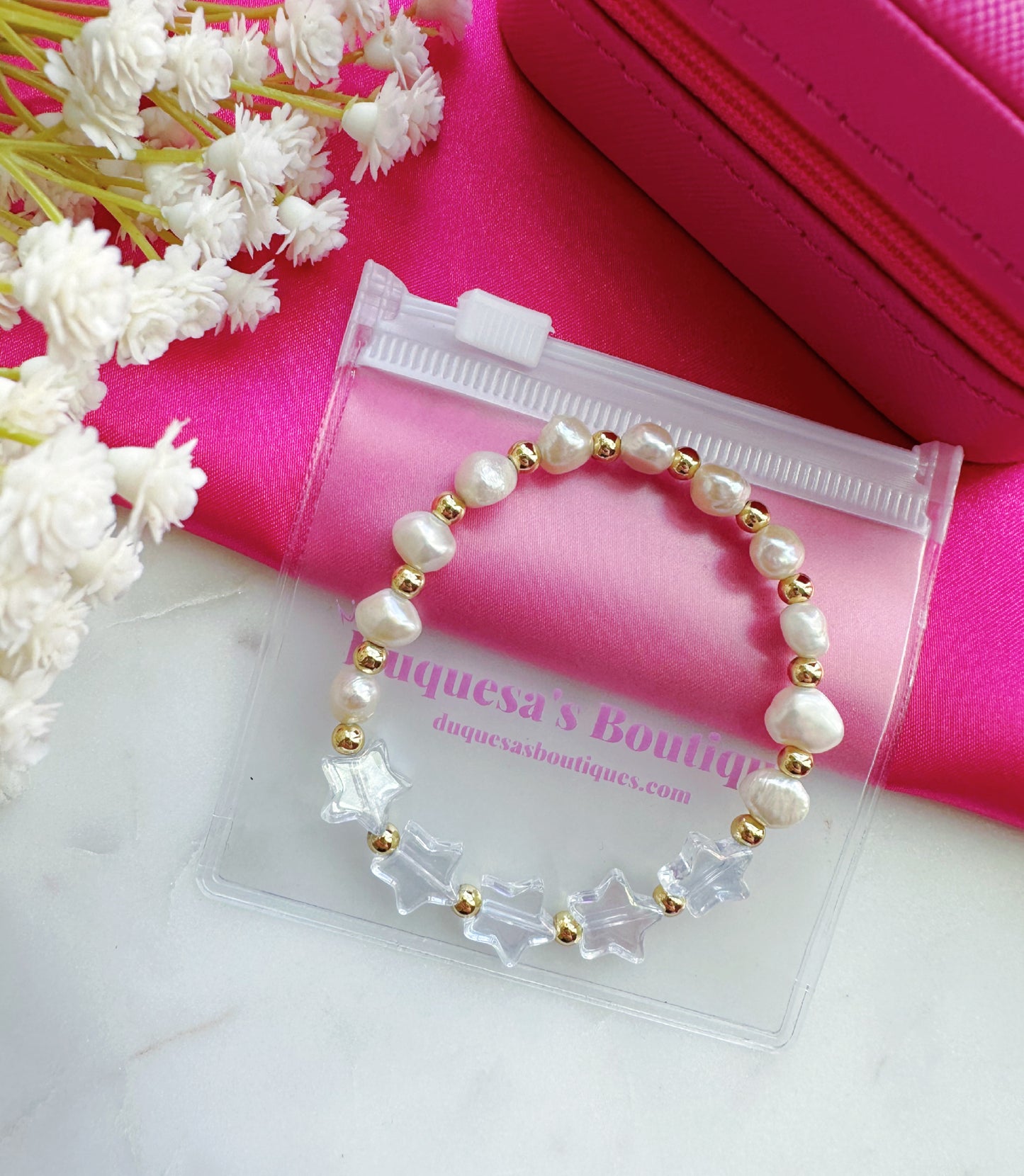 Clear Stars & Fresh Water Pearl Bracelet