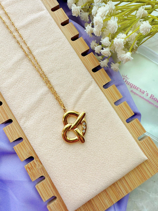 Pretzel Adjustable Necklace