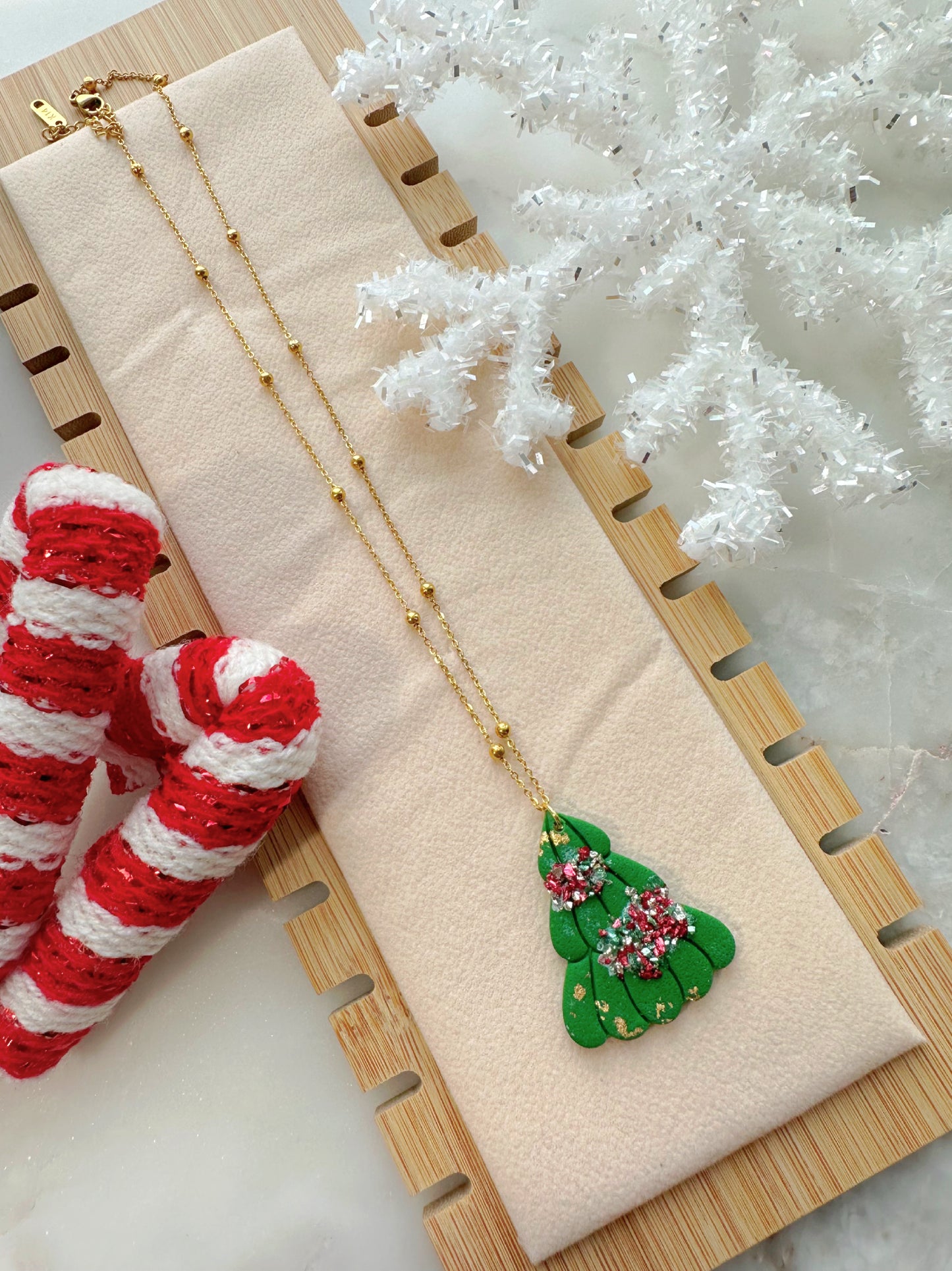 Christmas Tree Sparkling Necklace